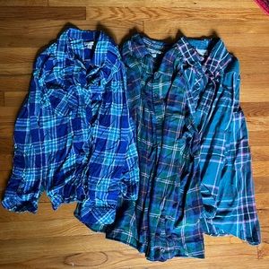 *LOT* 3 women’s XL flannel button down shirts